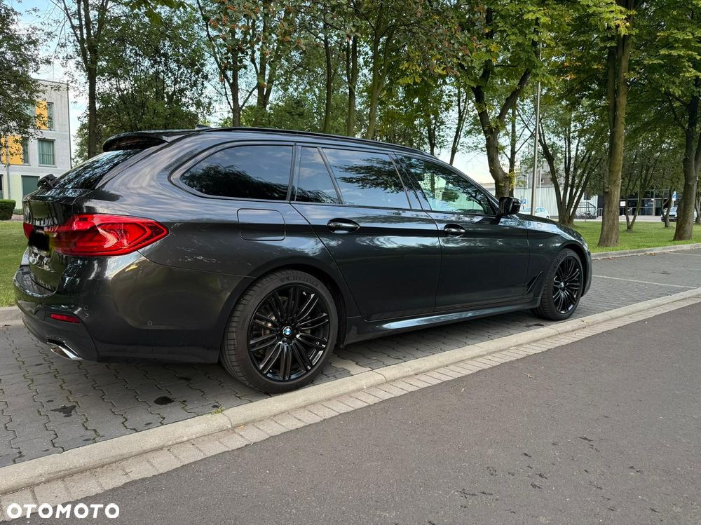 BMW Seria 5 520d xDrive - 1