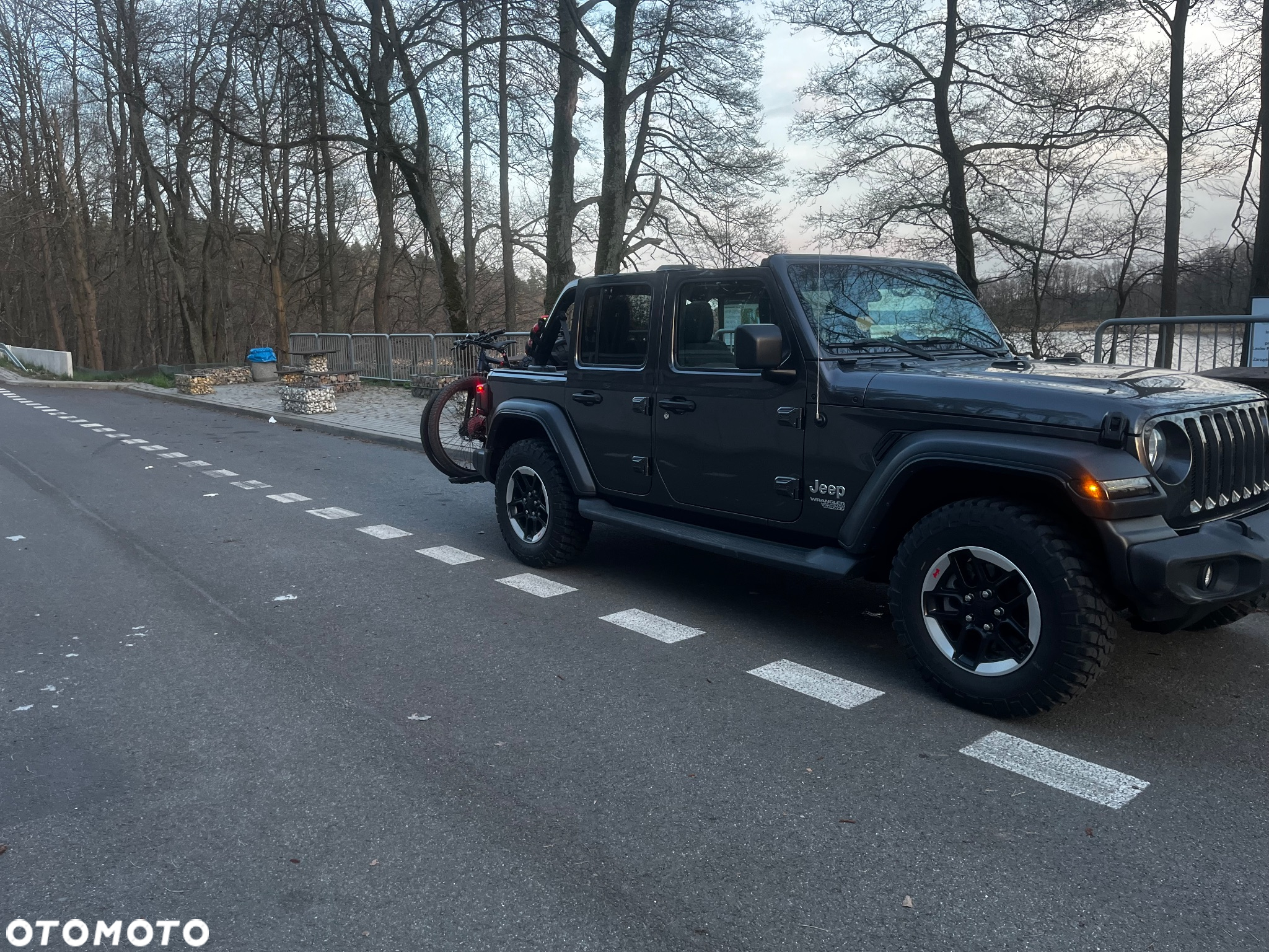 Jeep Wrangler - 14