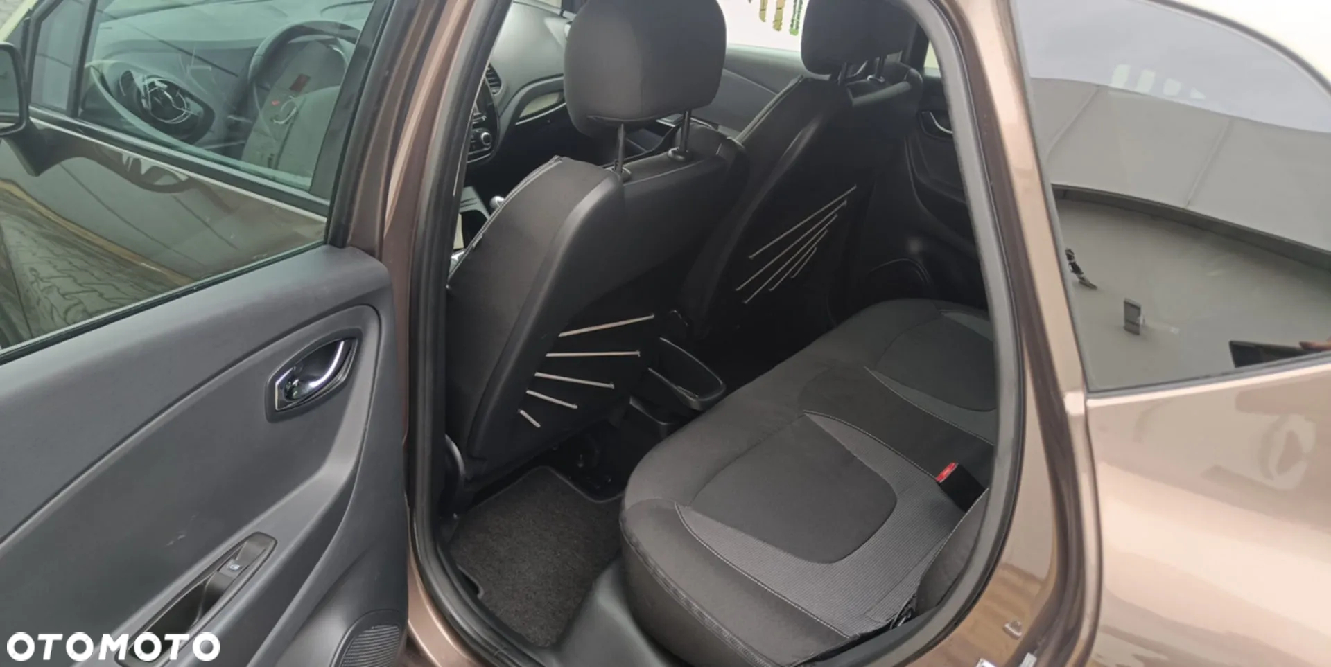 Renault Captur 0.9 Energy TCe Winter Edition - 11