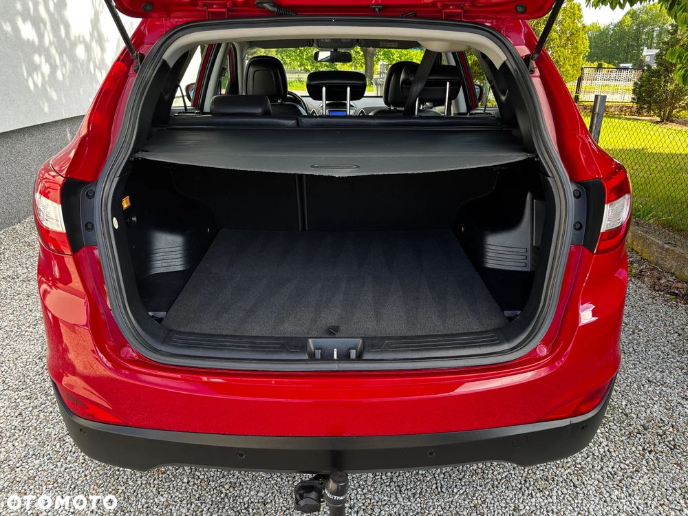 Hyundai ix35 1.6 2WD Fifa World Cup Edition - 14