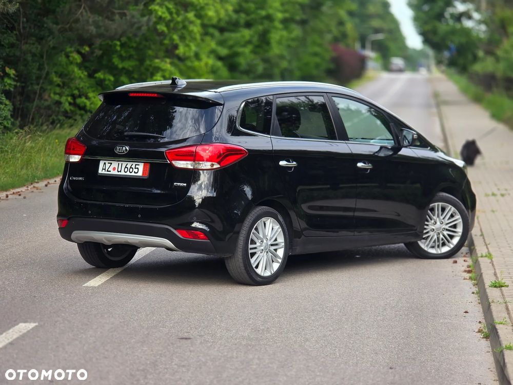 Kia Carens 1.7 CRDi L 7os - 4