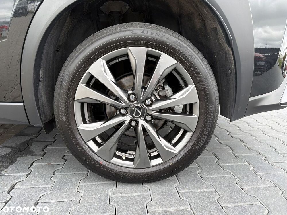 Lexus UX 250h GPF F Sport Design 2WD - 14