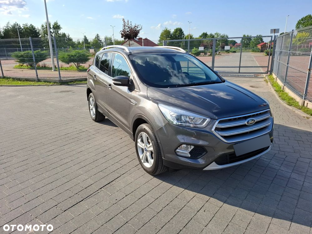 Ford Kuga 1.5 EcoBoost 2x4 Titanium - 2