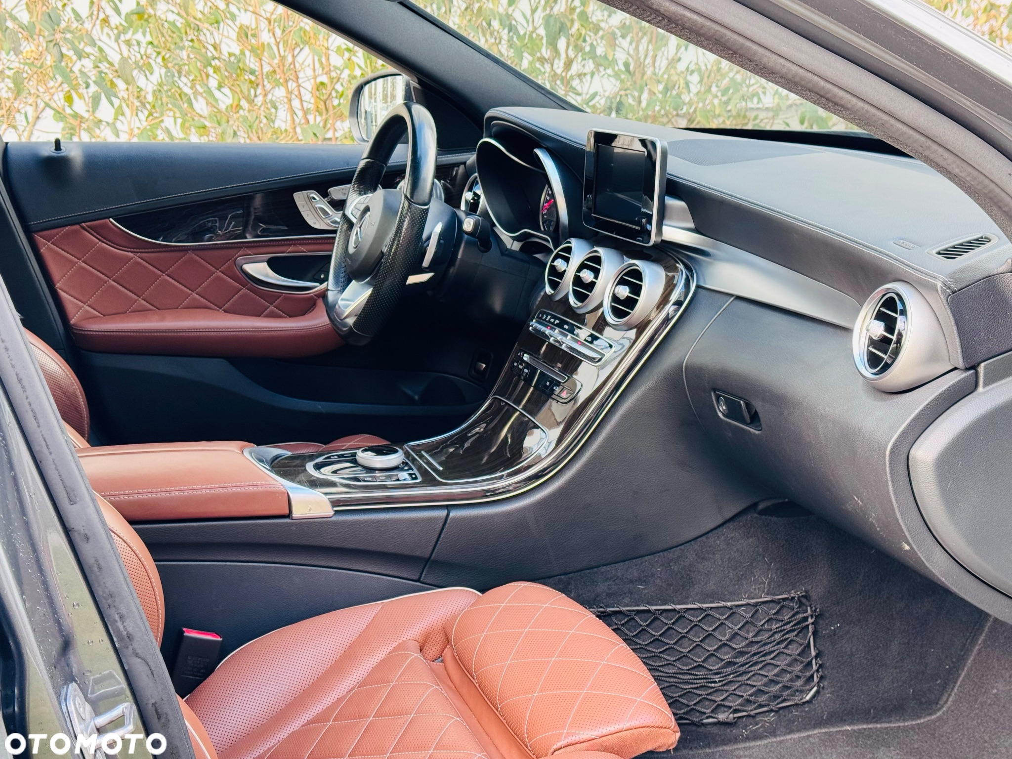 Mercedes-Benz Klasa C AMG 43 4-Matic - 30