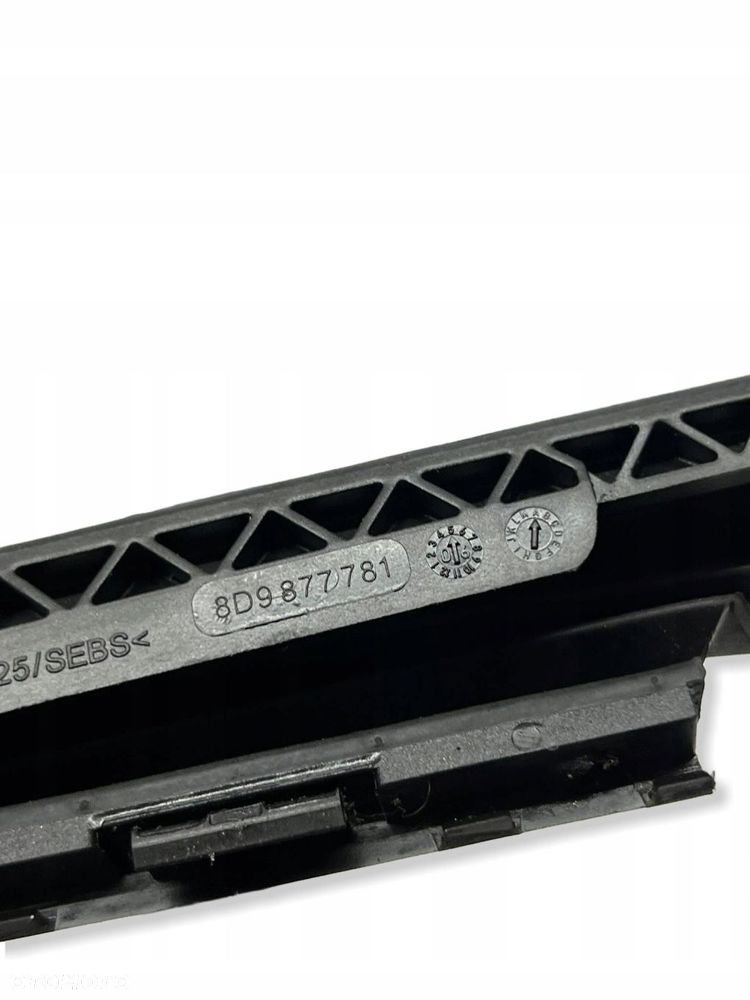 8D9 877 781 Inna część wnętrza Audi S5 KOMPLET - 2