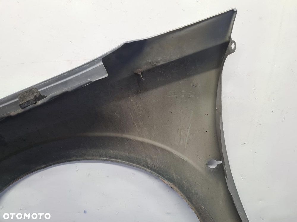 OPEL VECTRA C 3.0 GTS BŁOTNIK PRZÓD PRAWY  Z155 - 11