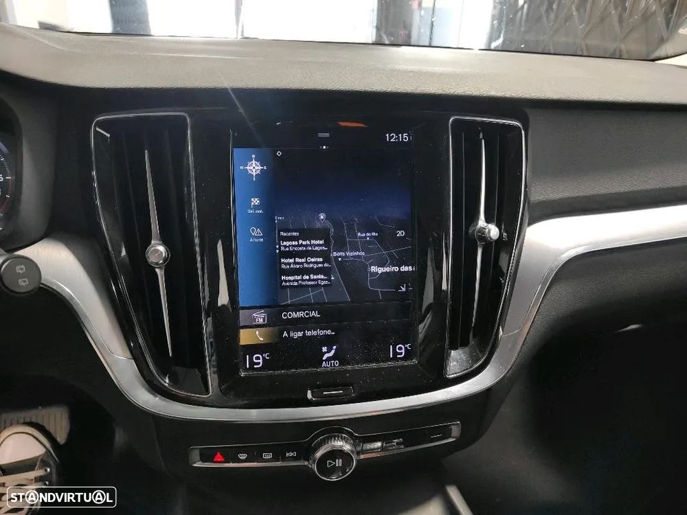 Volvo V60 2.0 B4 Momentum Plus Geartronic - 7