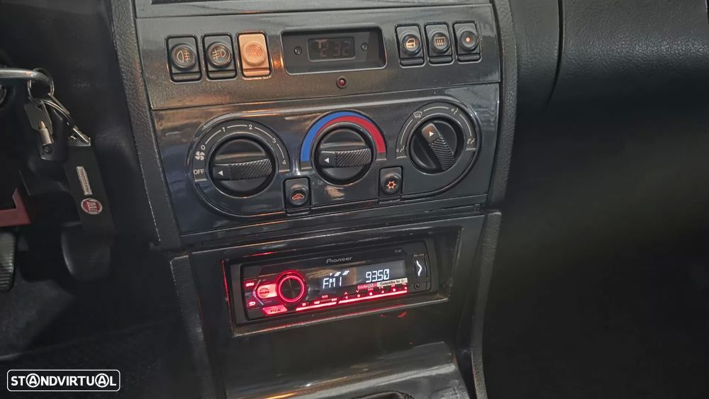 Fiat Coupe 2.0 16V Turbo Plus - 32