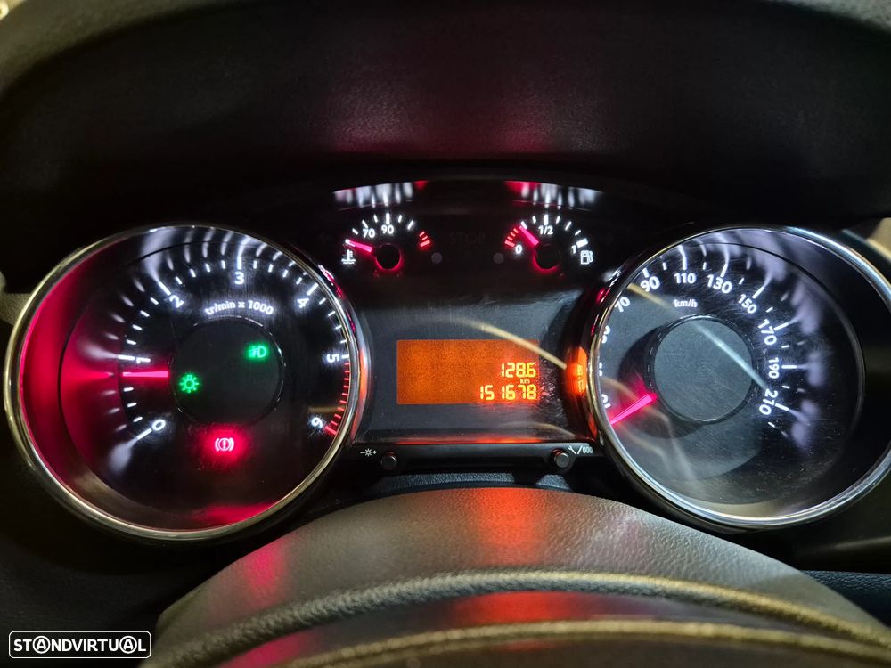 Peugeot 3008 1.6 BlueHDi Style - 18