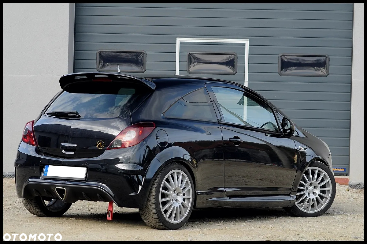 Opel Corsa 1.6 Turbo OPC - 18