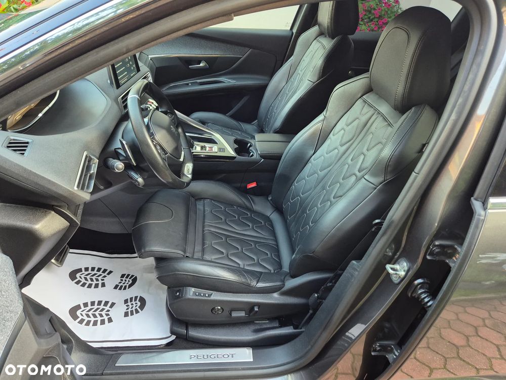 Peugeot 3008 - 8