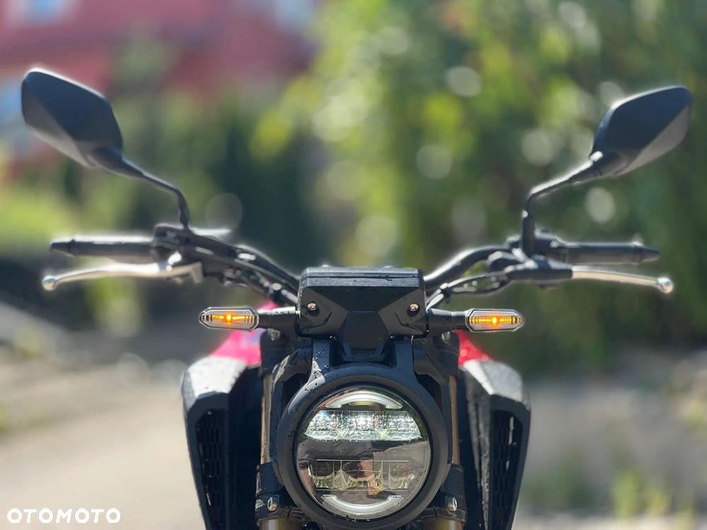 Honda CB - 15