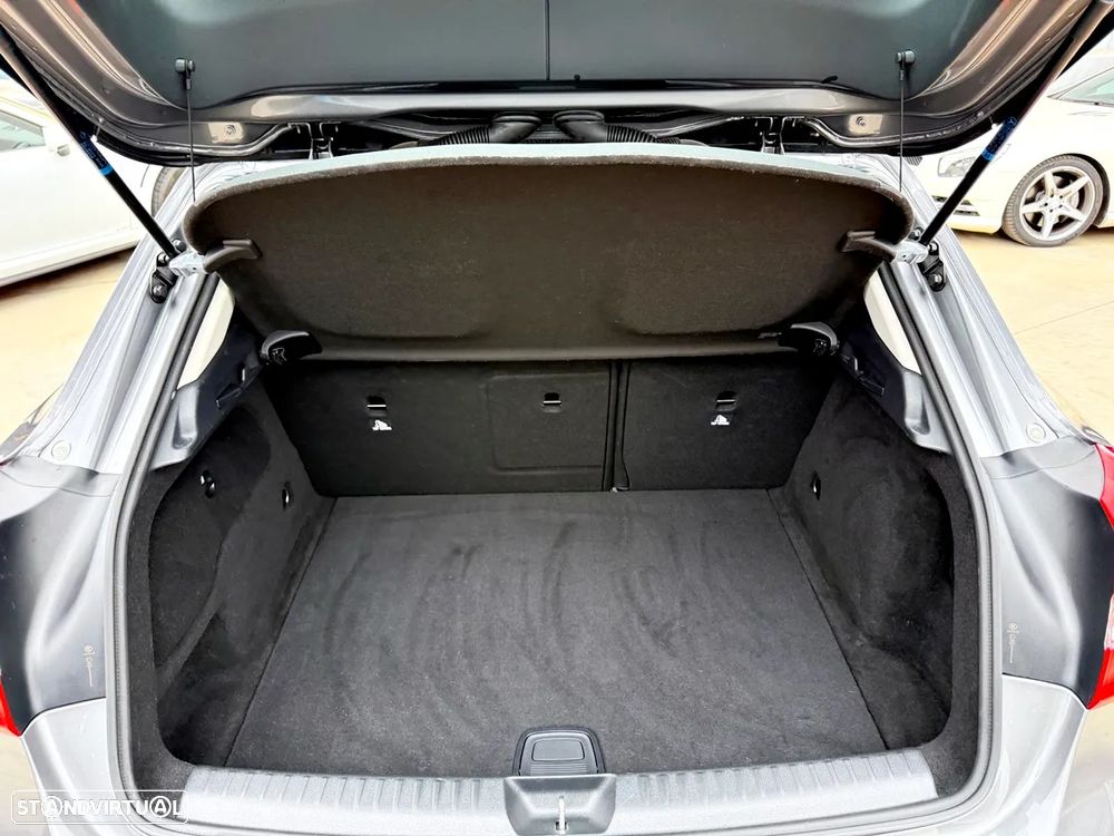 Mercedes-Benz GLA 180 CDI - 36