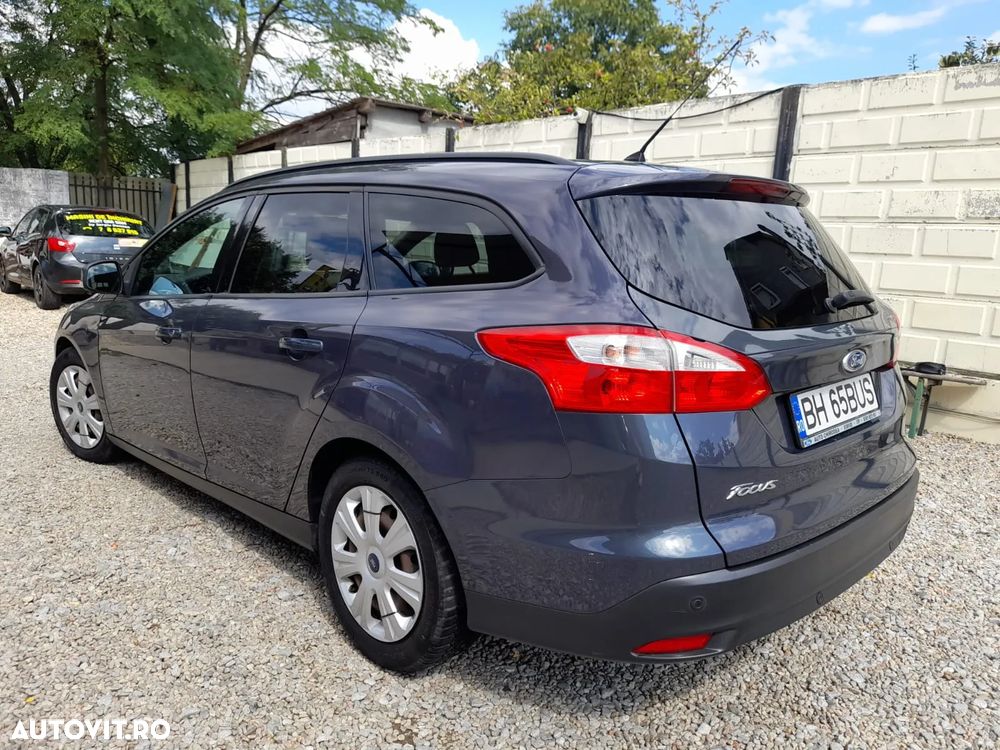 Ford Focus 2.0 TDCI DPF Titanium - 8