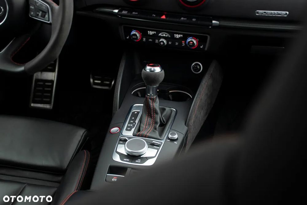 Audi RS3 Sportback 2.5 TFSI GPF Quattro S tronic - 3