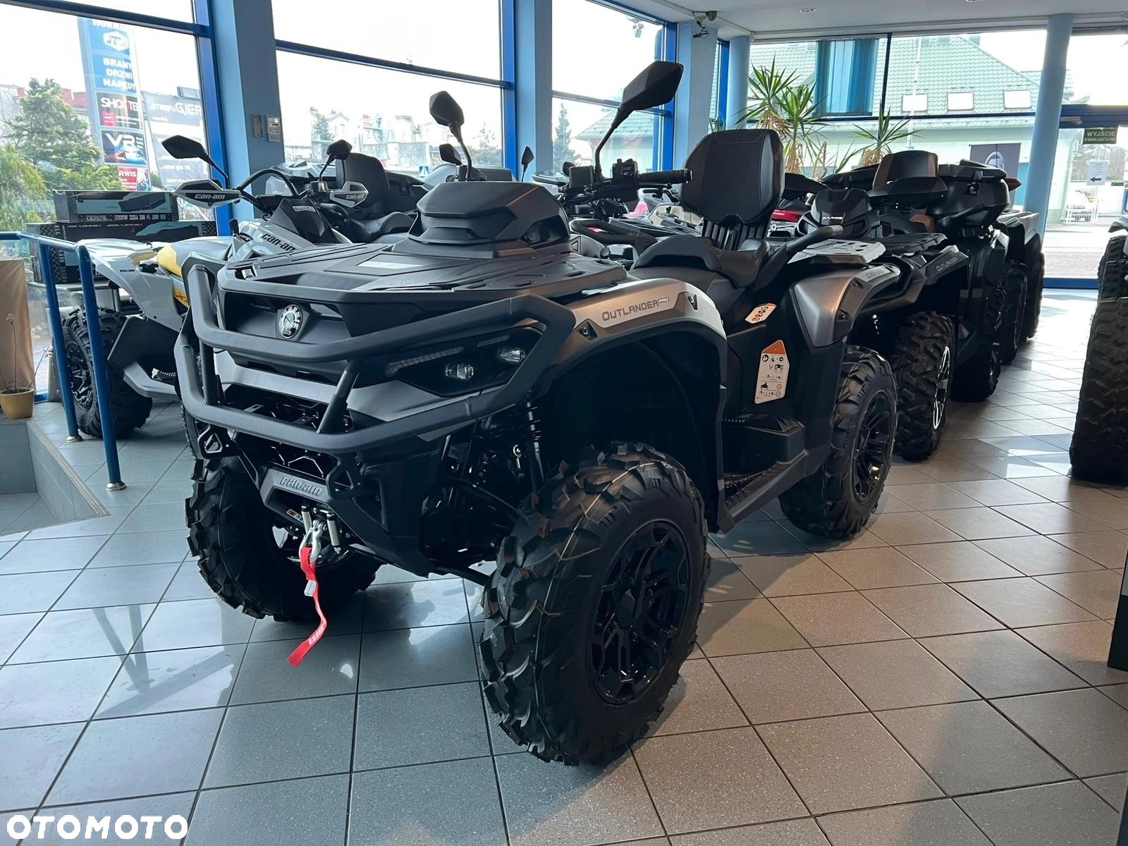 Can-Am Outlander - 13