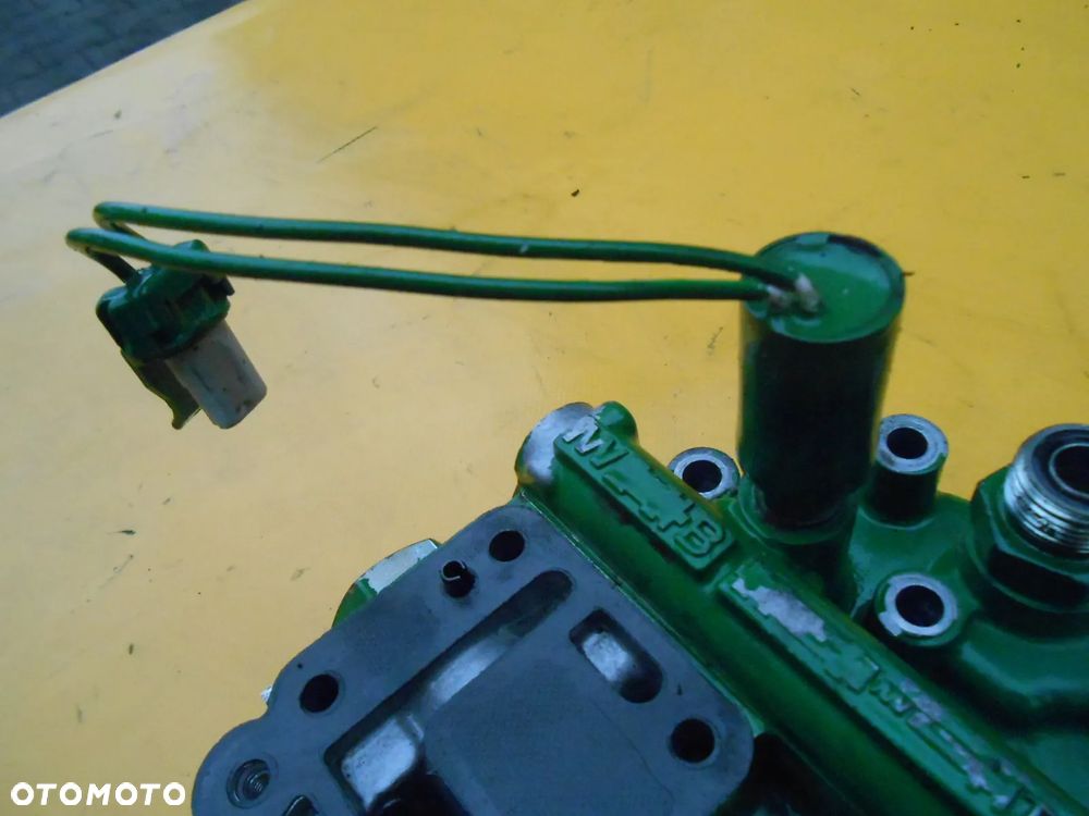 Obudowa skrzyni AutoQuad John Deere 6930 Premium - 4