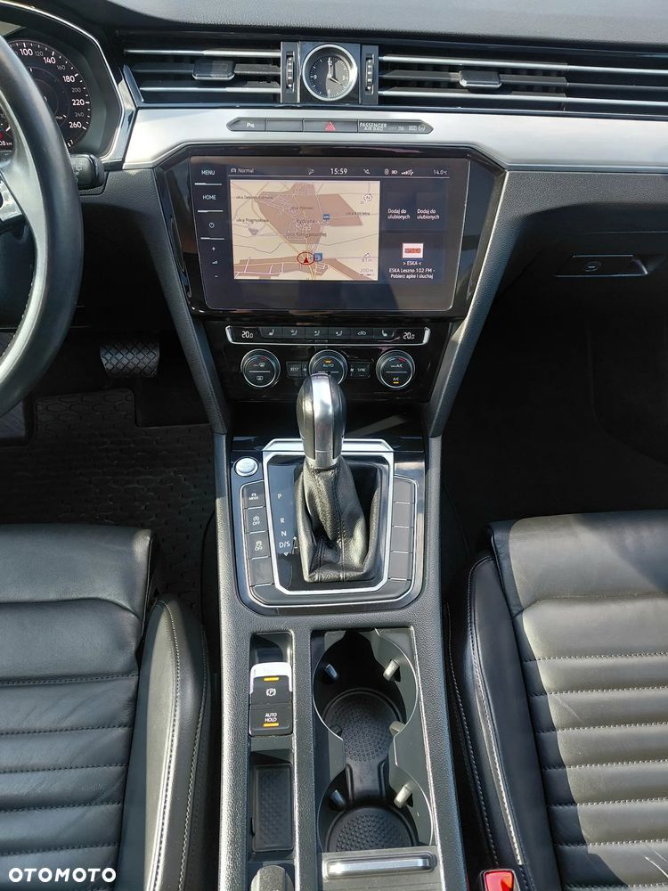 Volkswagen Passat 2.0 TDI BMT Highline DSG - 18