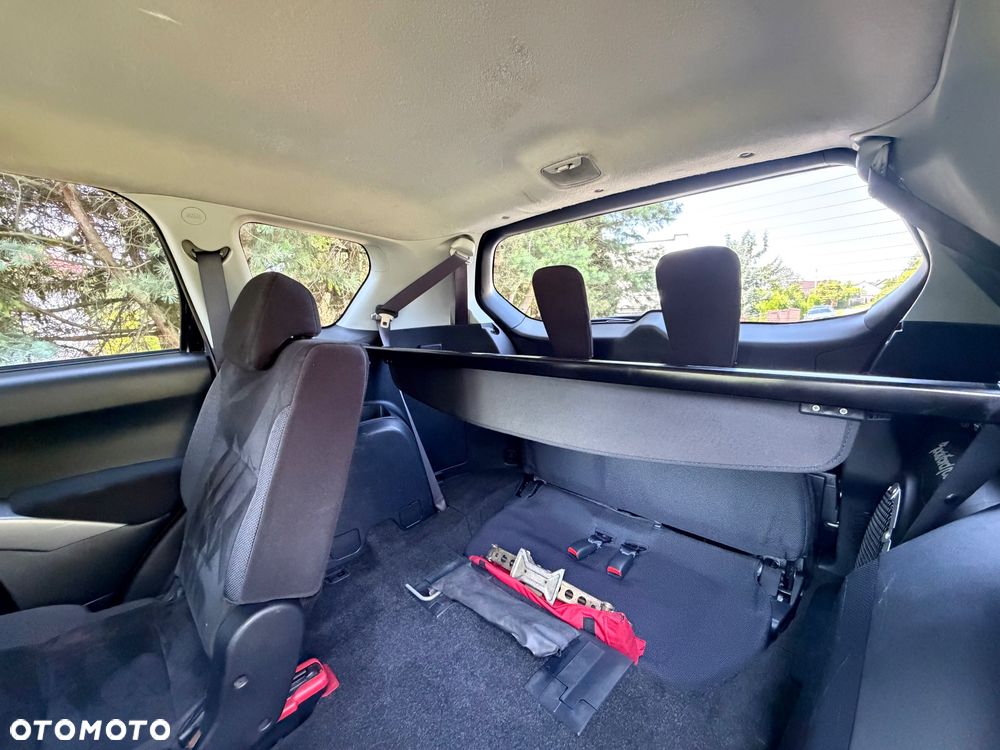 Mitsubishi Outlander 2.0 DID Intense + - 20