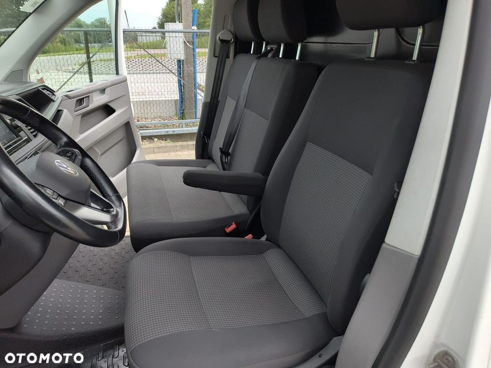 Volkswagen Transporter - 10