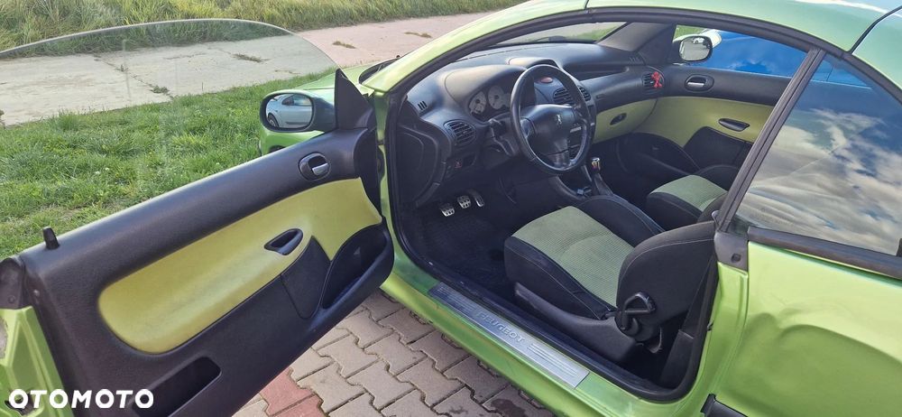 Peugeot 206 CC 2.0 - 16