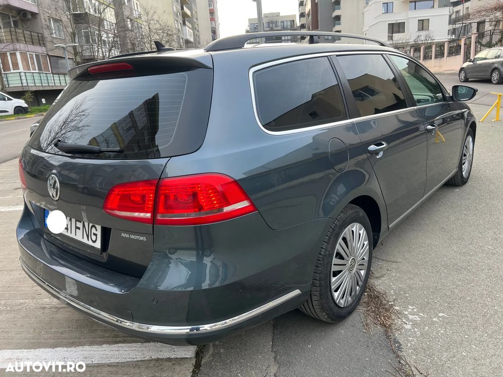 Volkswagen Passat Variant 2.0 Blue TDI DPF DSG Comfortline - 4