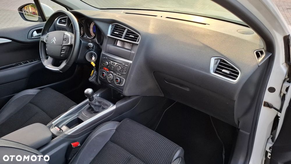 Citroën C4 1.6 VTi Exclusive - 10