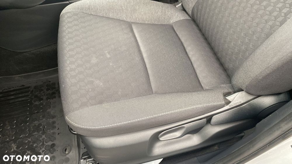 Toyota Yaris Hybrid 1.5 Comfort - 16