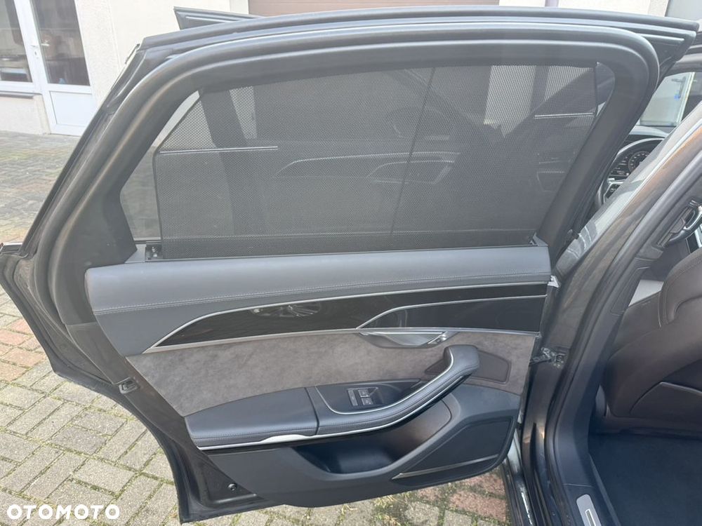Audi A8 - 19