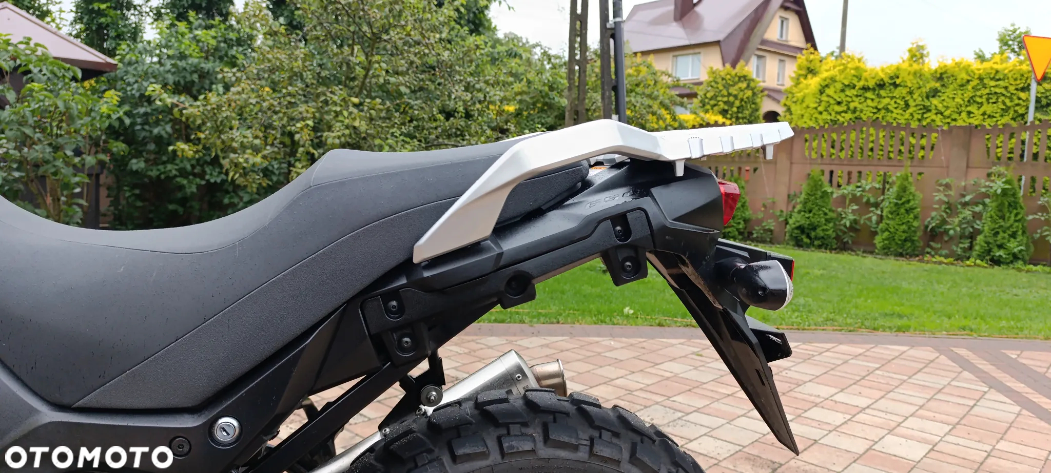 Suzuki V-STROM - 33