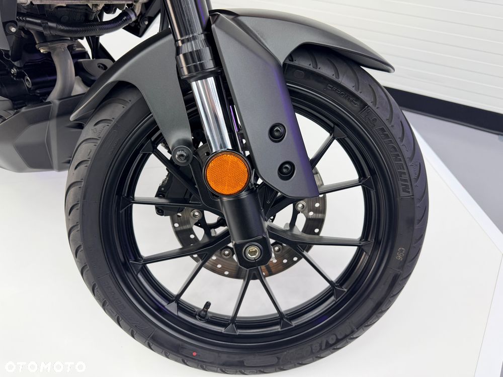 Yamaha MT - 20
