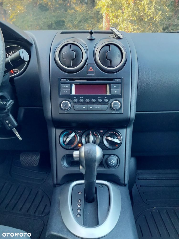 Nissan Qashqai - 14