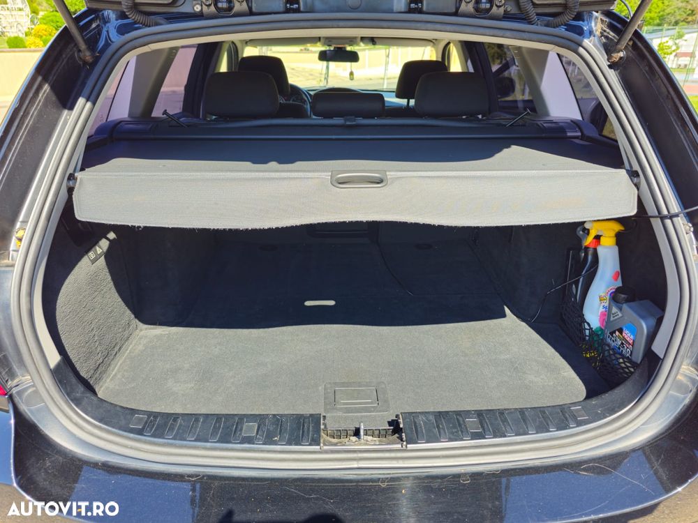 BMW Seria 3 318d DPF - 14