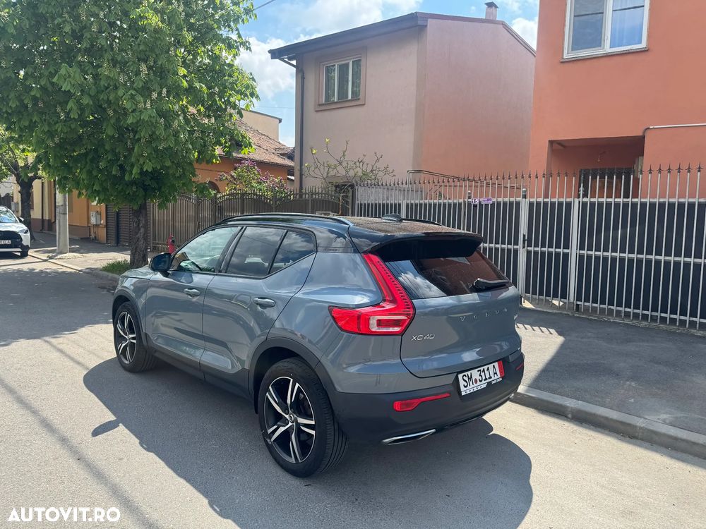 Volvo XC 40 D3 AWD R-Design - 3