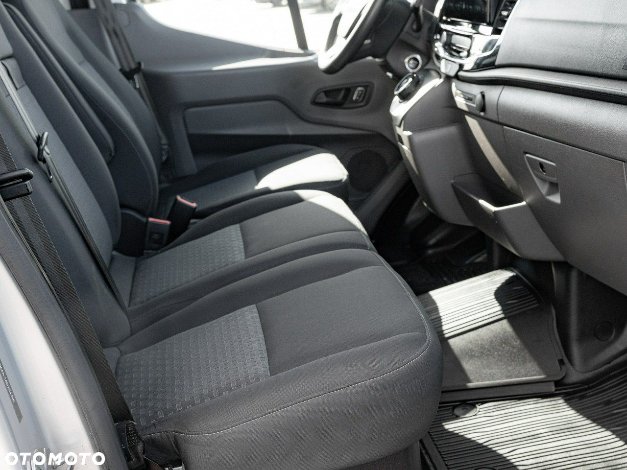 Ford Transit - 27