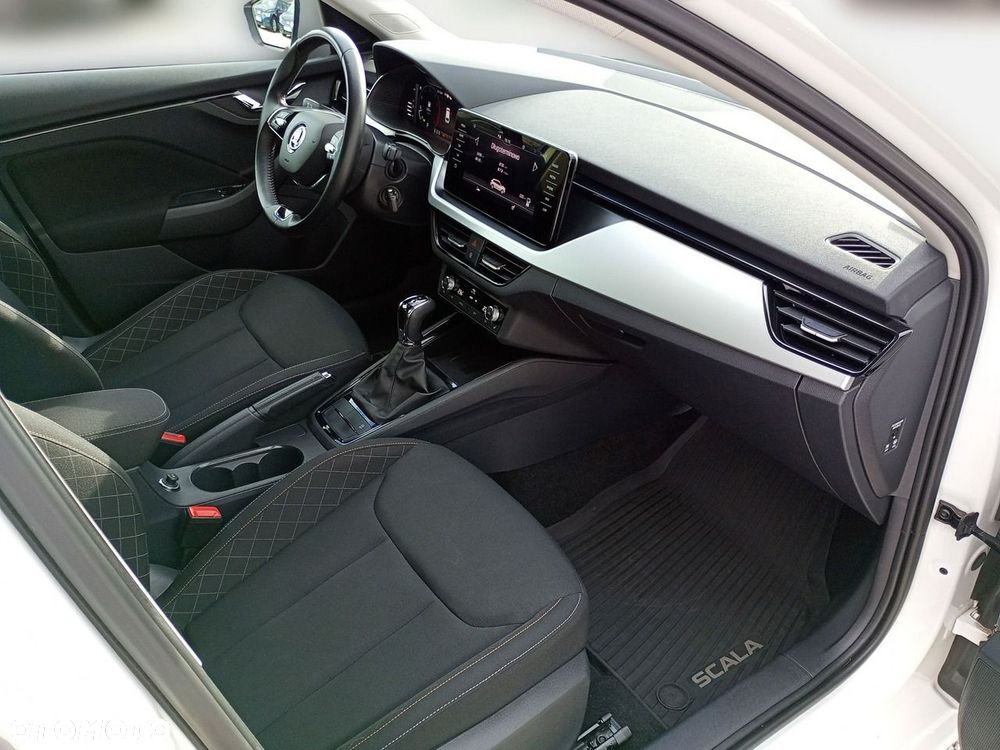 Skoda Scala 1.5 TSI Ambition DSG - 26