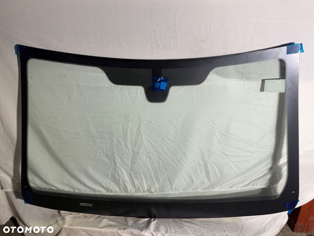 dodge grand caravan szyba przednia nowa po 2018- - 3