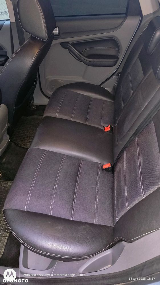 Ford Focus 1.8 FF Amber X - 12