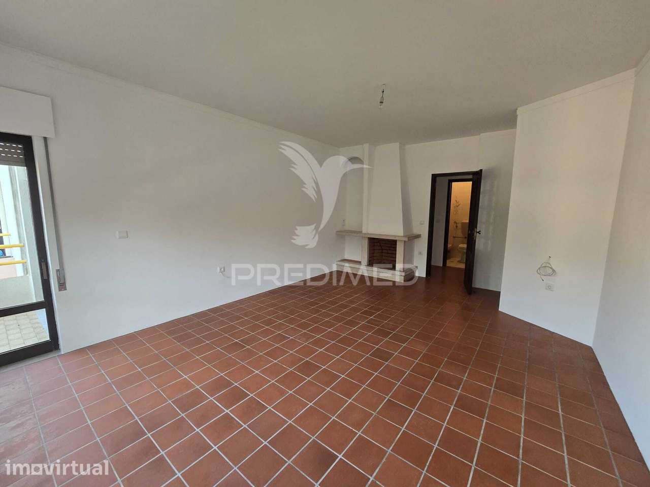 Excelente Apartamento T3 com Varanda e Marquises em Torres Novas - Grande imagem: 5/40