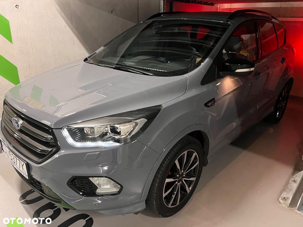 Ford Kuga 1.5 EcoBoost FWD ST-Line X - 15