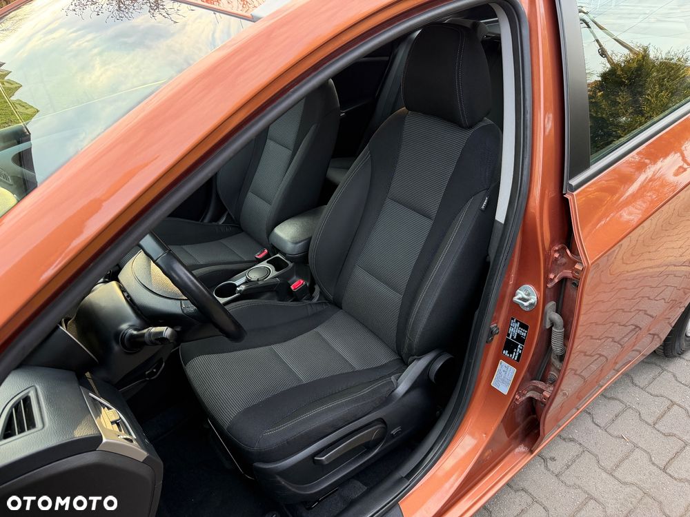 Hyundai i30 1.6 Comfort - 27