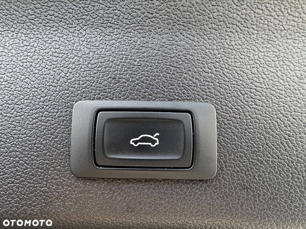 Audi A4 Avant 2.0 TDI S tronic sport - 35