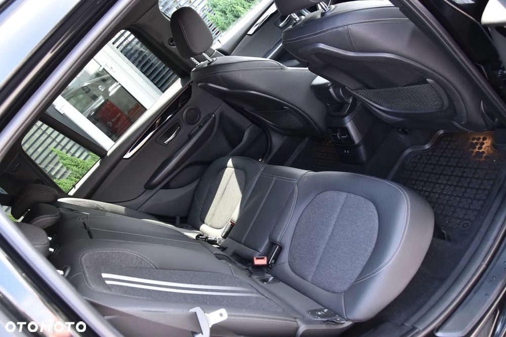 BMW Seria 2 218d xDrive Sport-Aut M Sport - 24