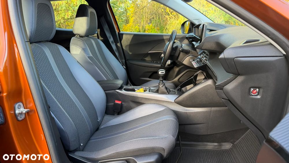 Peugeot 2008 1.2 PureTech Allure Pack S&S - 18