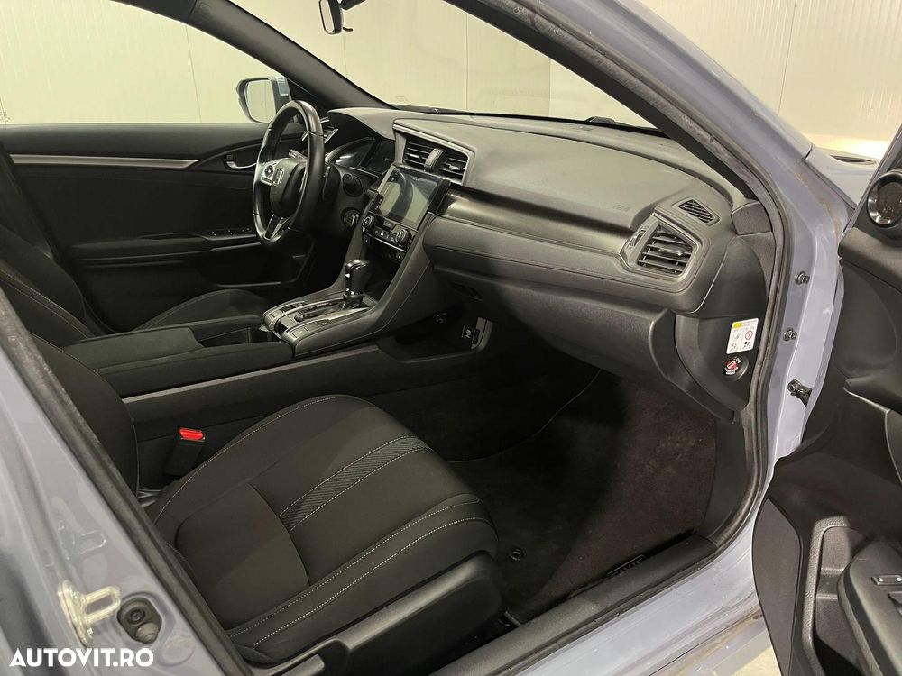 Honda Civic 1.0 VTEC Turbo CVT Elegance - 10