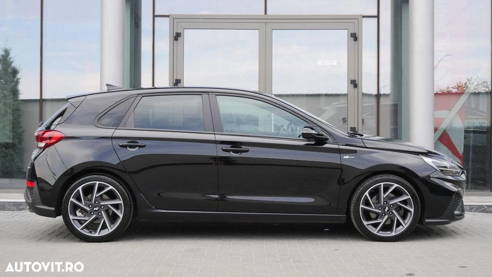 Hyundai i30 1.5 T-GDI 48V-Hybrid N-Line - 12