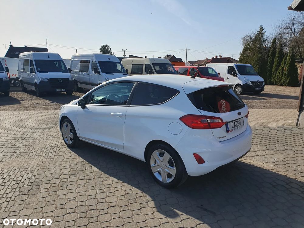 Ford Fiesta - 6