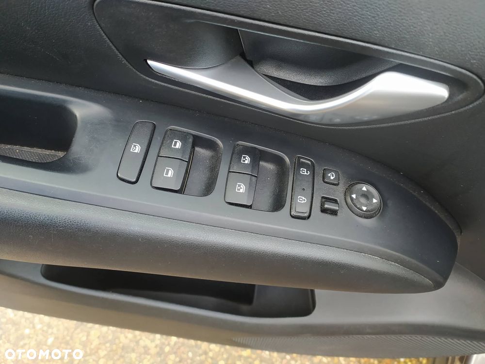 Hyundai Tucson 1.6 CRDi 48V-Hybrid 2WD DCT Select - 21