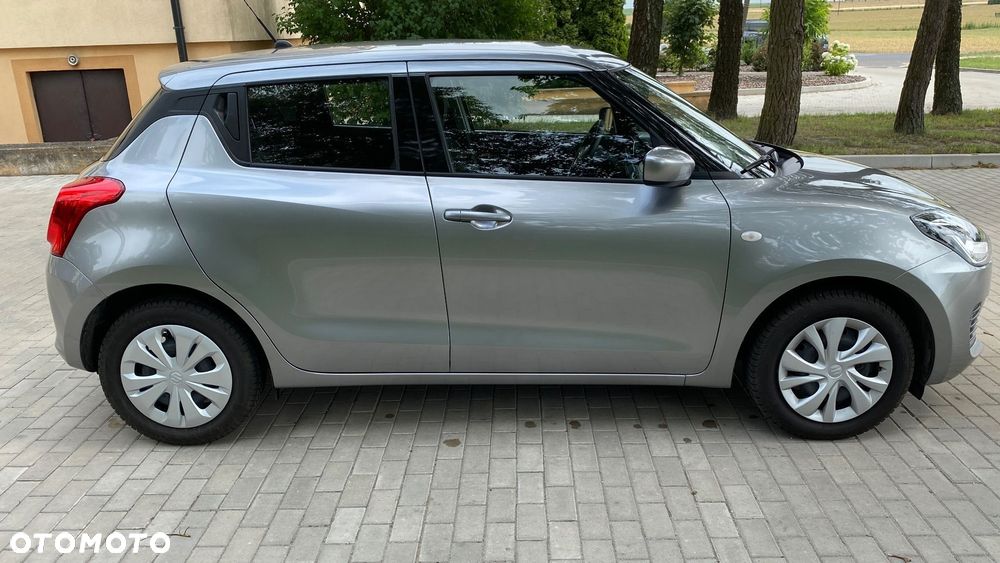 Suzuki Swift 1.2 Dualjet SHVS Premium Plus - 11