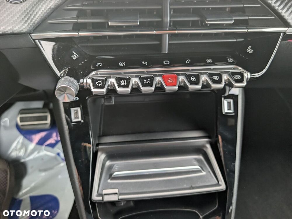Peugeot 2008 2021